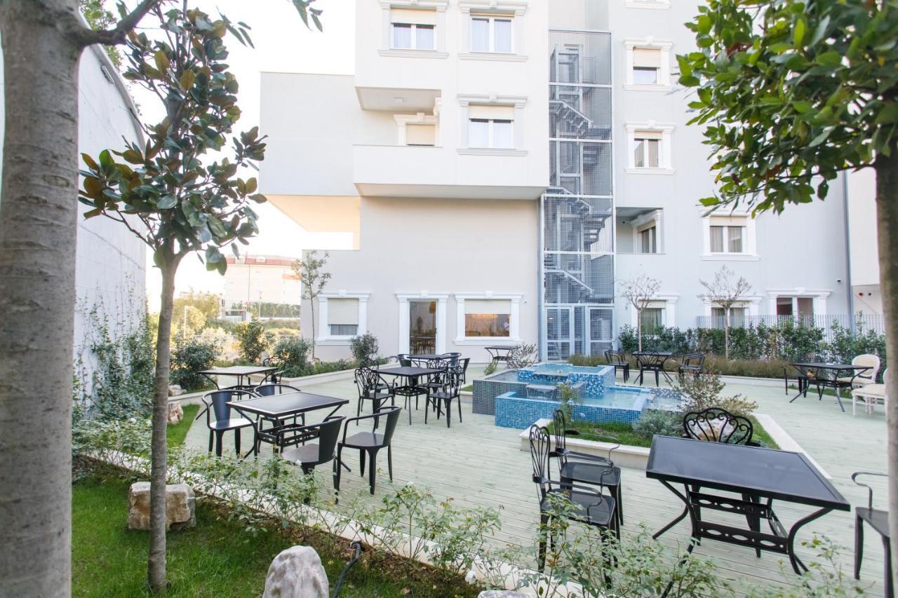 Elite Palace Tirana Exterior foto
